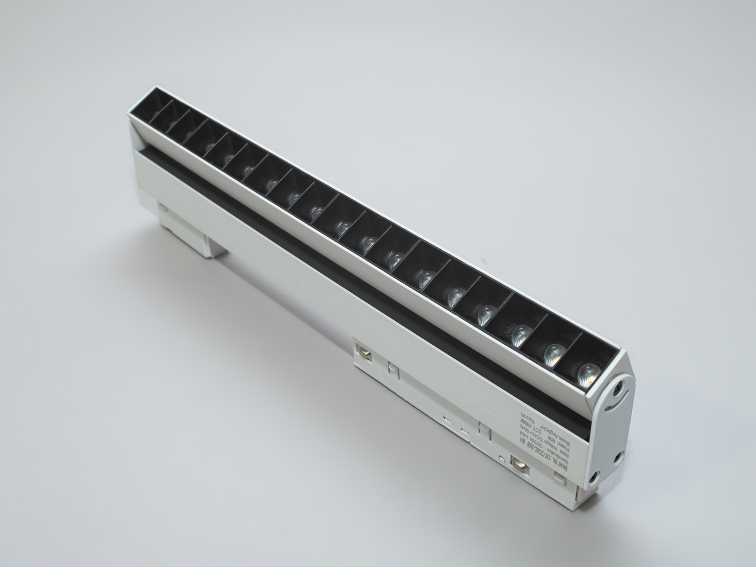Трековий світильник QY-CX20C-300P-WH, білий