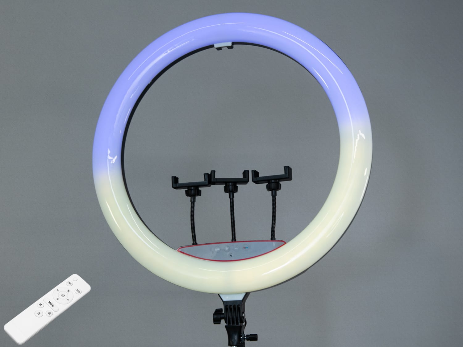 Кільцева селфі-лампа SL-21RGB, чорна