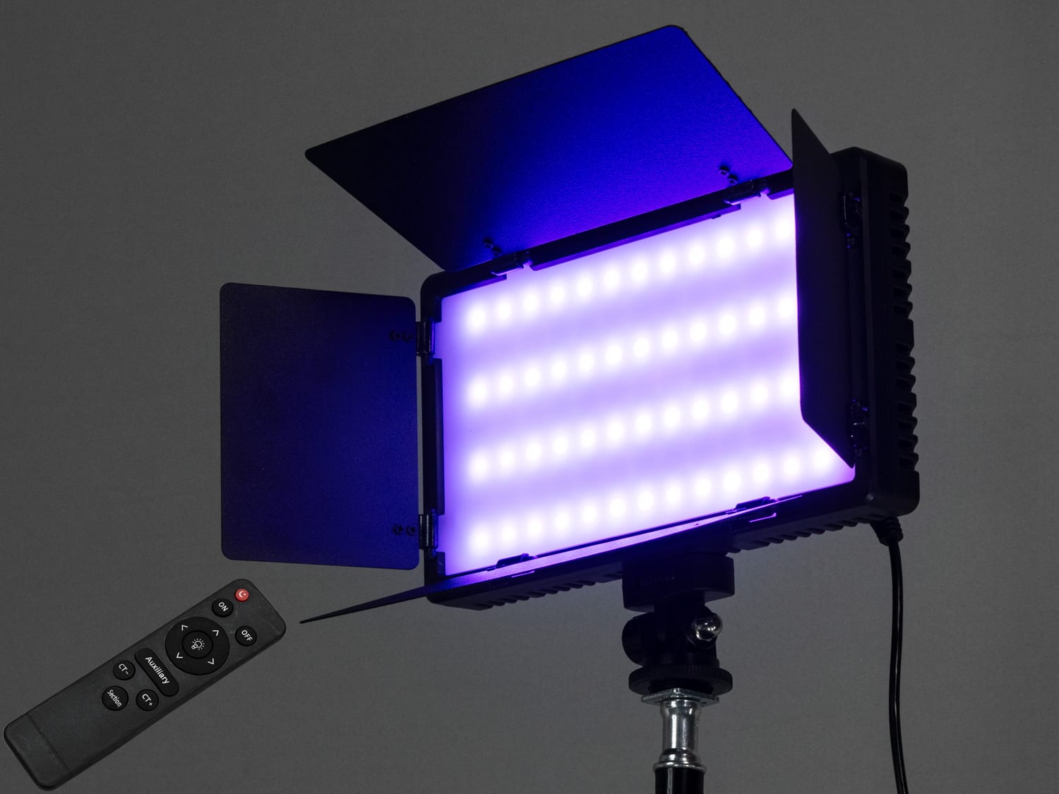 Студійний прожектор SL-LED600RGB, RGB