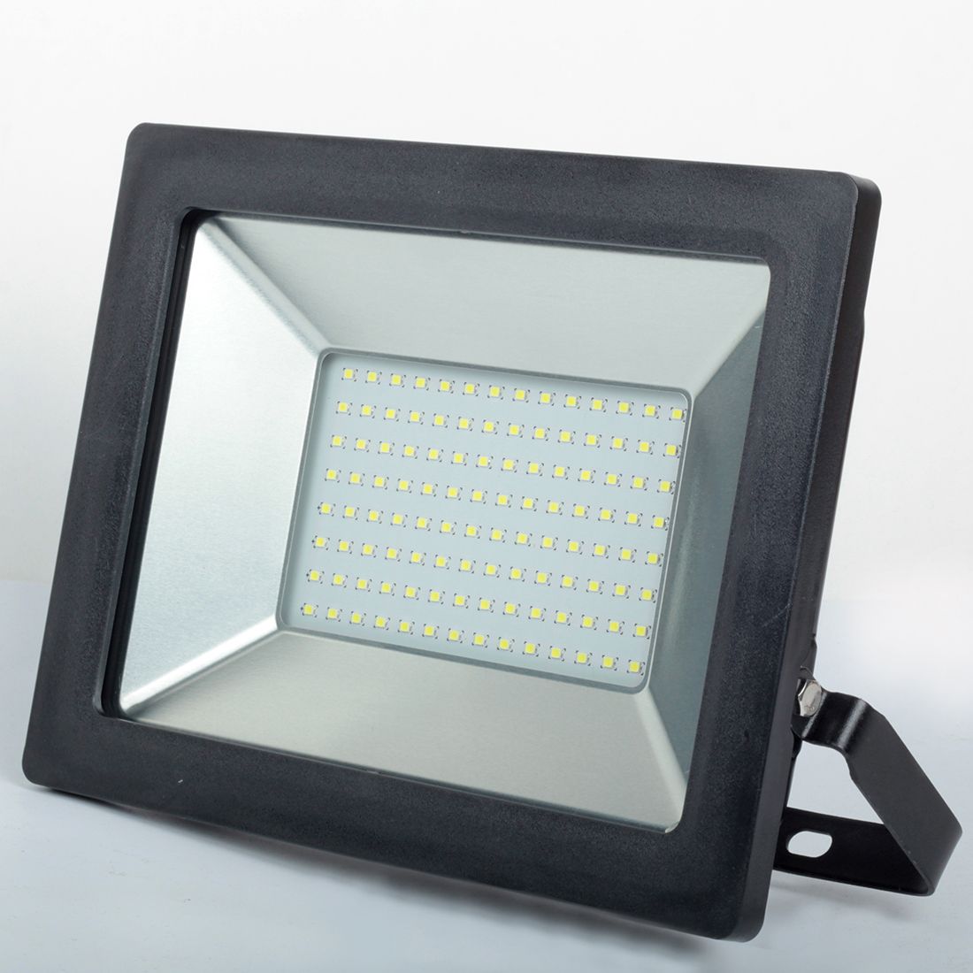 Прожектор SLP-100W SMD LED 6000K BK